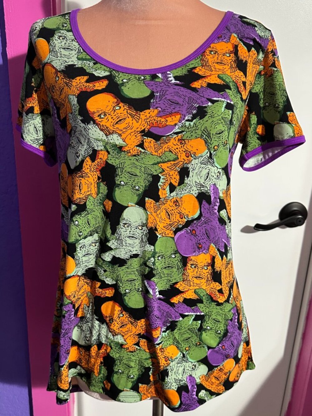 LuLaRoe Womens Multi Monster Black Lagoon Creature Tee